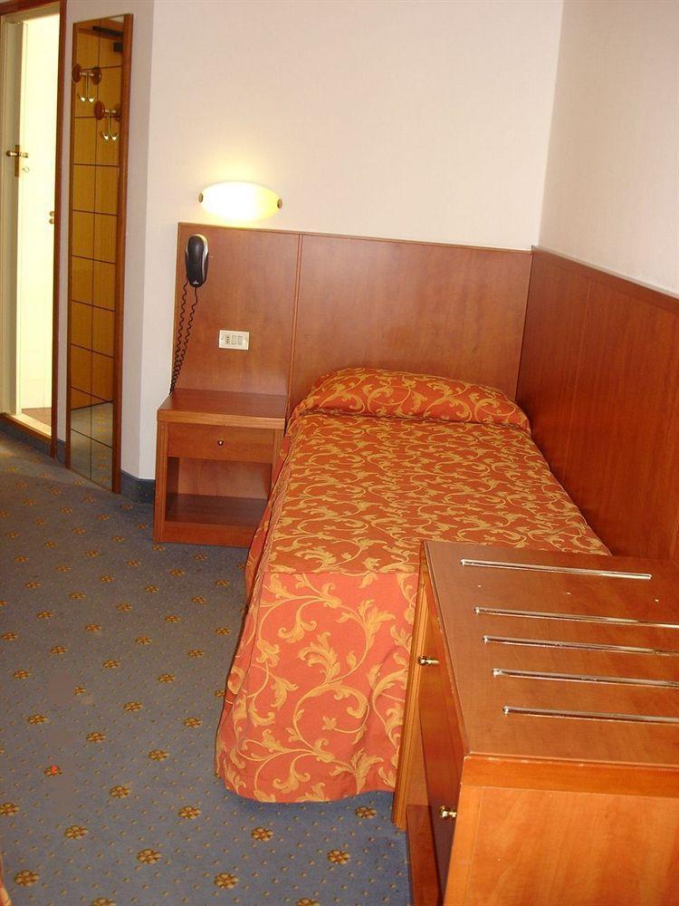 Hotel Garden Limone sul Garda Zewnętrze zdjęcie