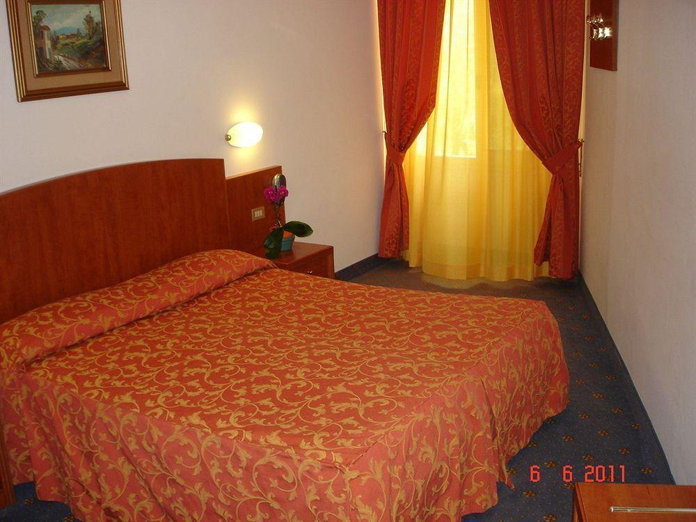 Hotel Garden Limone sul Garda Zewnętrze zdjęcie